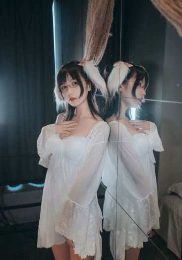 中文字幕午夜福利片_720电影完整版