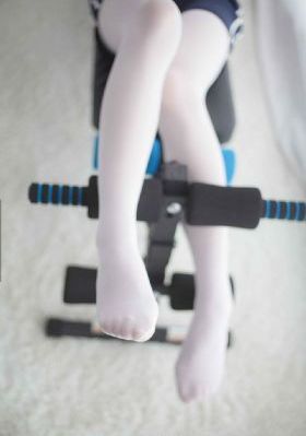 人妻丰满熟妞av无码区_720手机在线看