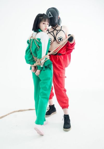 朴妮唛28部喷水全集在线观看_十万网红美女美酱