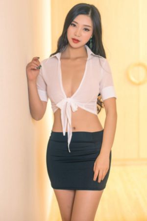 国产丝袜美腿老师在线看_1080高清视频观看