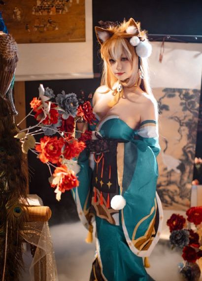 亚洲欧美人妖中文字幕品_720在线播放