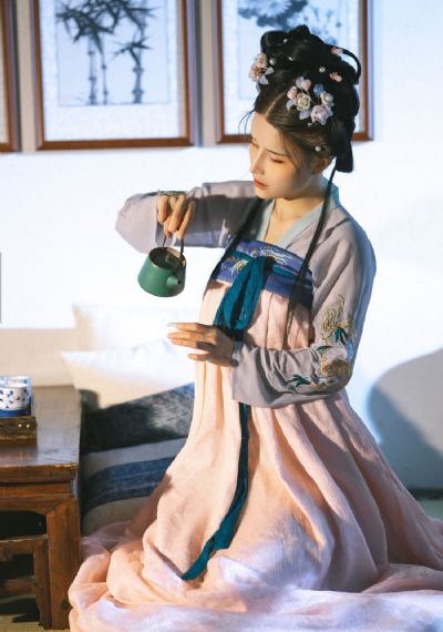 《好好疼爱里面》动漫在线看_720手机在线看