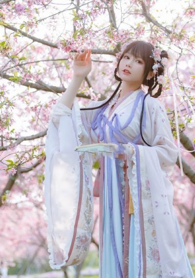 日本奶汁xxxx哺乳_蓝光天堂在线