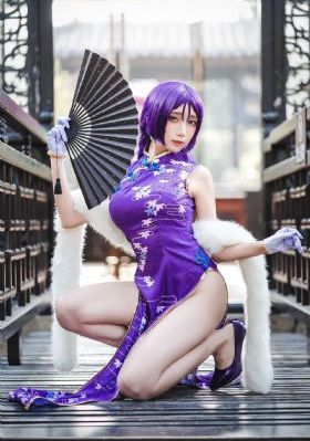制服中文人妻字幕_高清直播在线观看