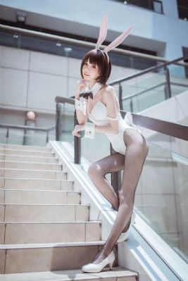 看强二次元人物免费动漫_DVD手机在线观看