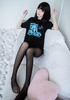 欧美偷窥清纯综合图区第一页_720日韩免费观看