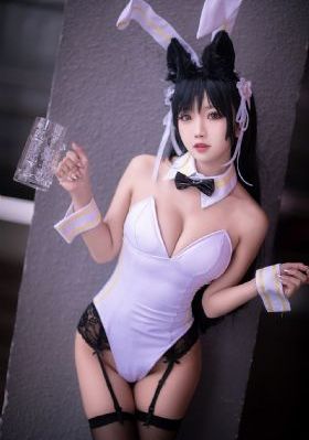 日韩三色情理伦片我是女王_HD免费全集观看